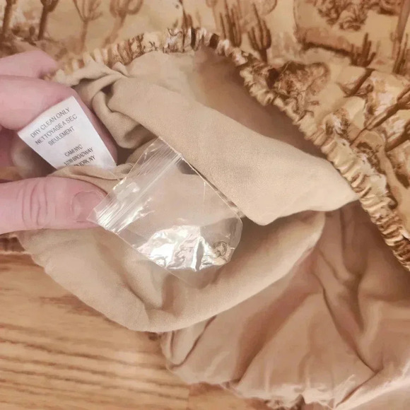 NWOT Cami NYC Flor Crop in Desert, Size Large - Picture 7 of 8